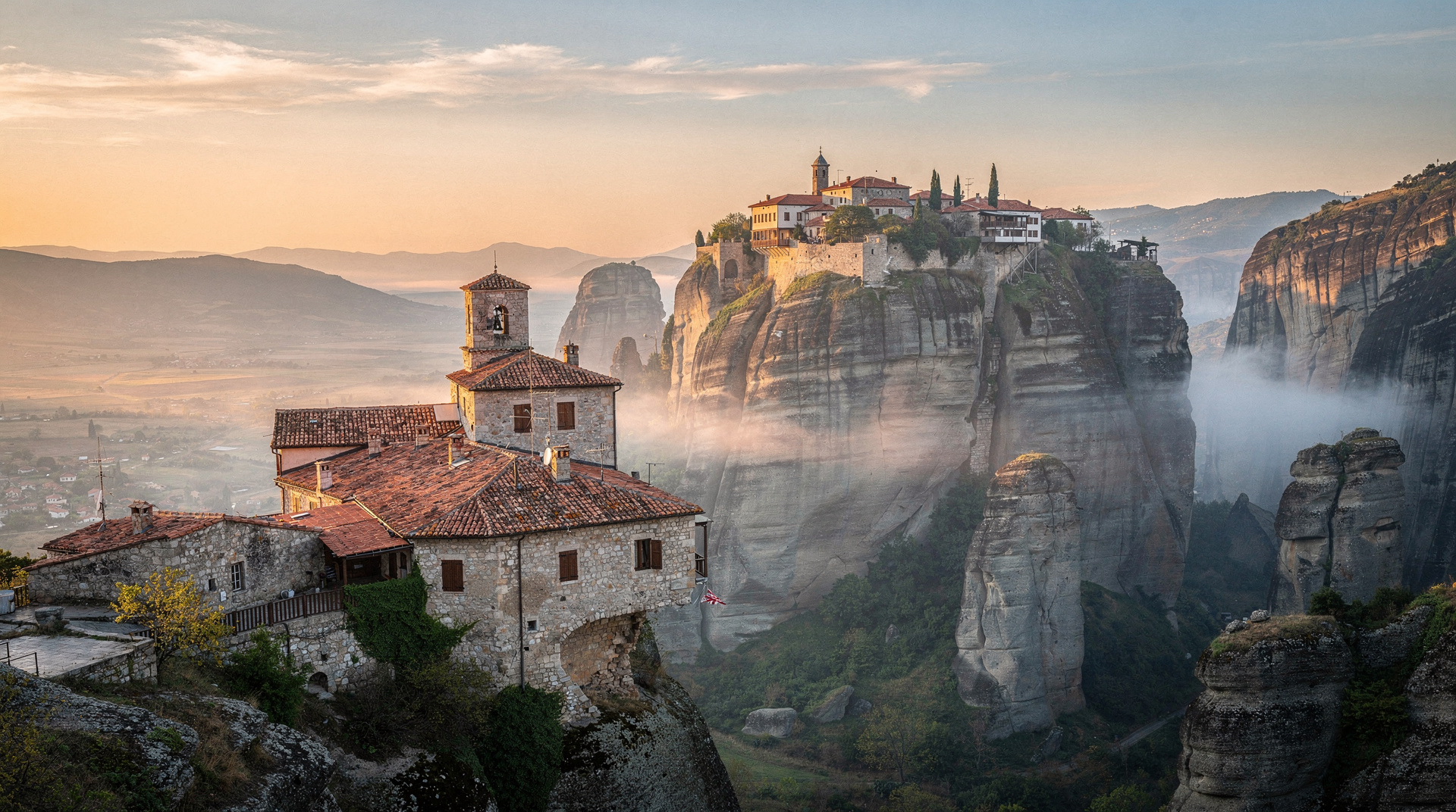 Meteora 2-day trip from Athens: the ultimate itinerary